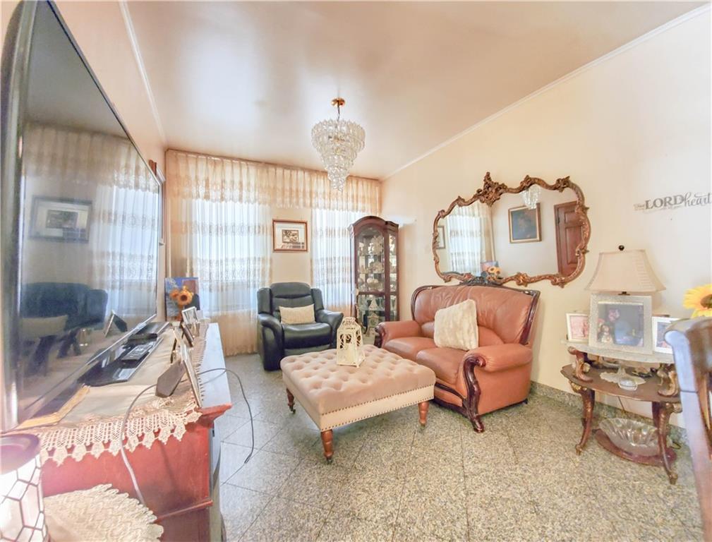 134 Bay 38th Street Bensonhurst Brooklyn NY 11214