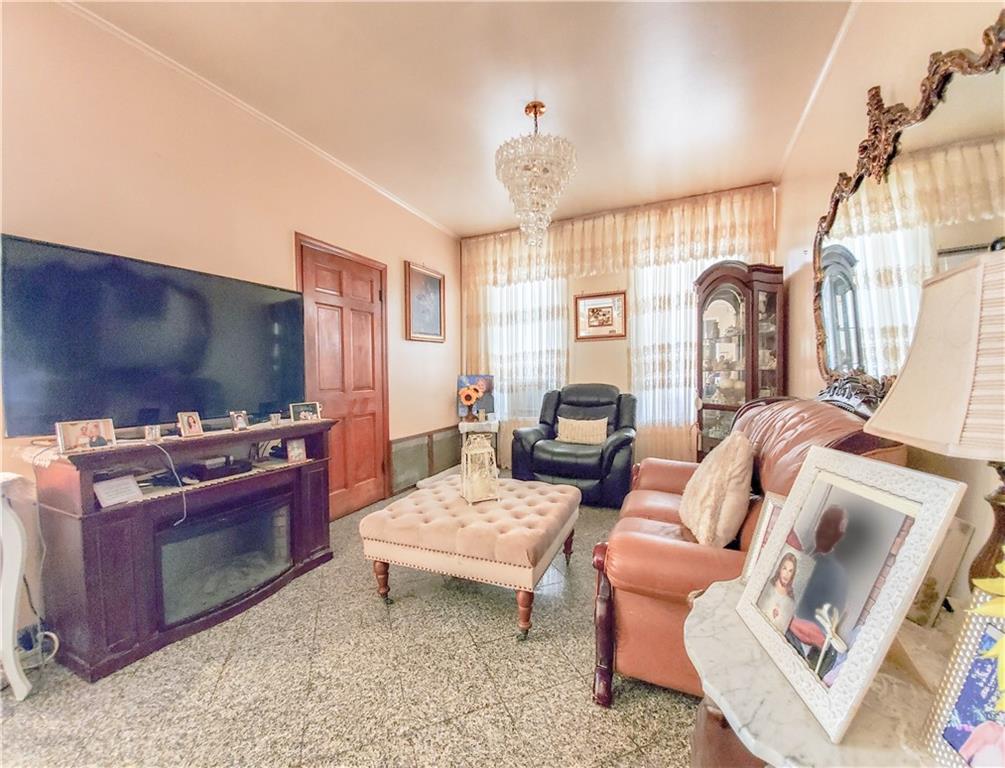 134 Bay 38th Street Bensonhurst Brooklyn NY 11214