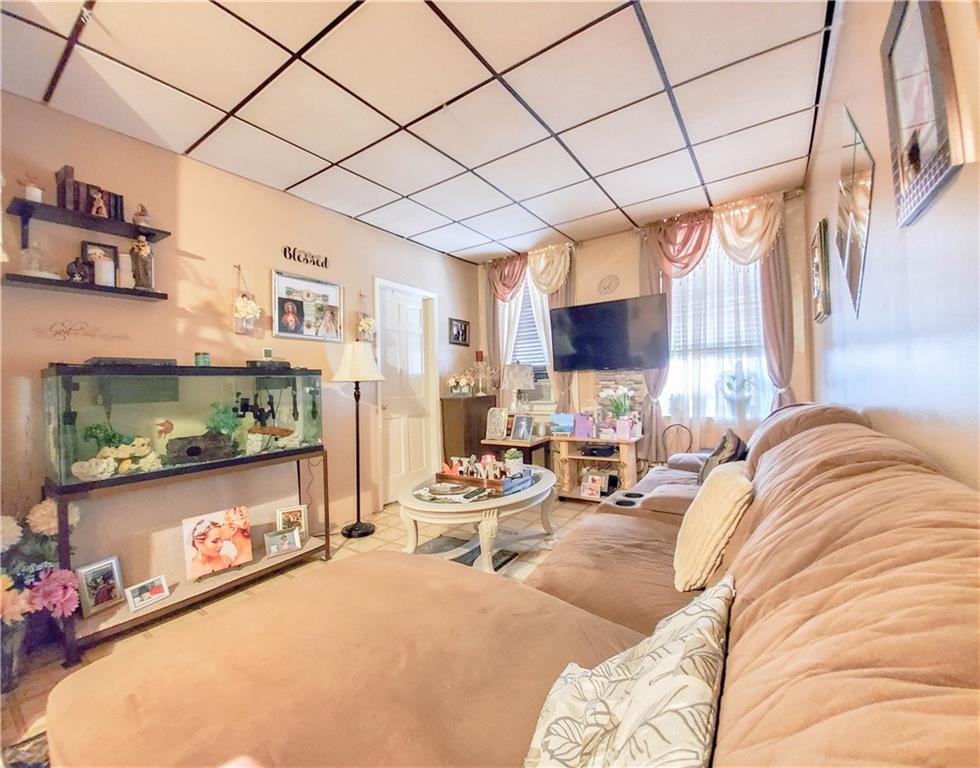 134 Bay 38th Street Bensonhurst Brooklyn NY 11214