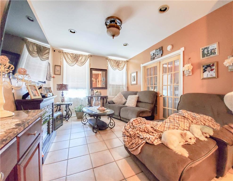 134 Bay 38th Street Bensonhurst Brooklyn NY 11214