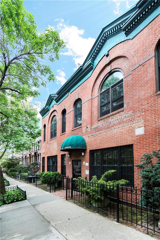 113 Sterling Place Park Slope Brooklyn NY 11217