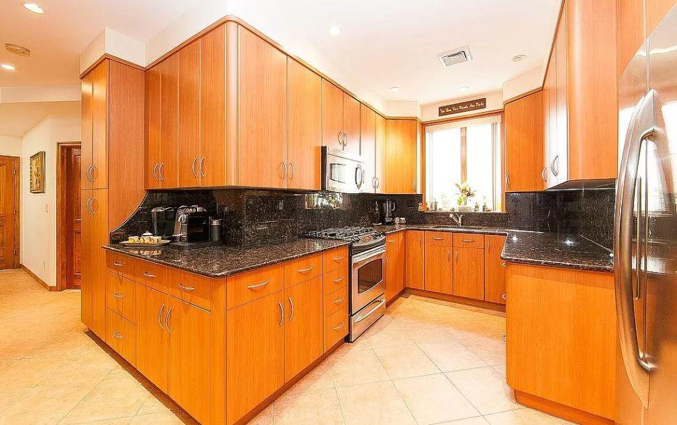 1415 East 4th Street Midwood Brooklyn NY 11230