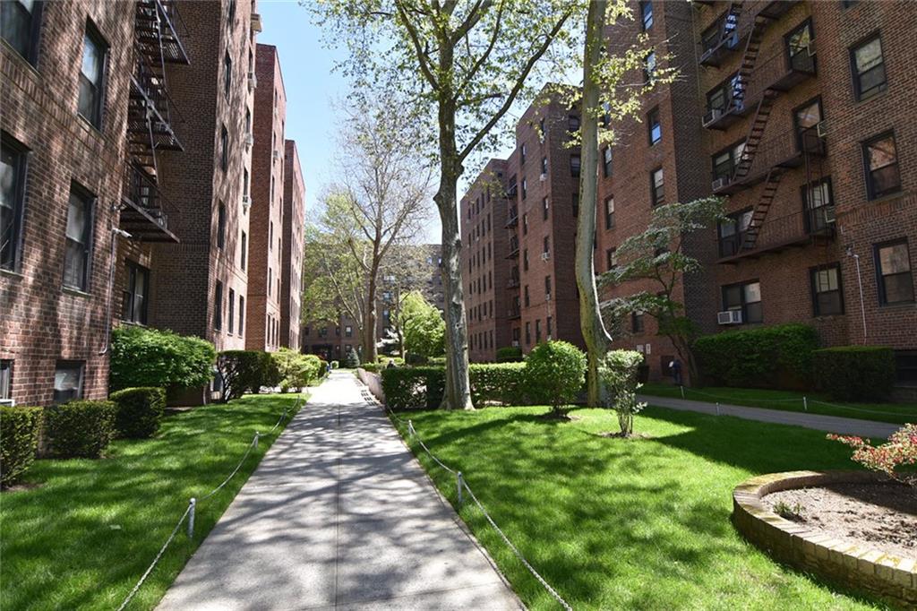 2719 East 28th Street Sheepshead Bay Brooklyn NY 11235