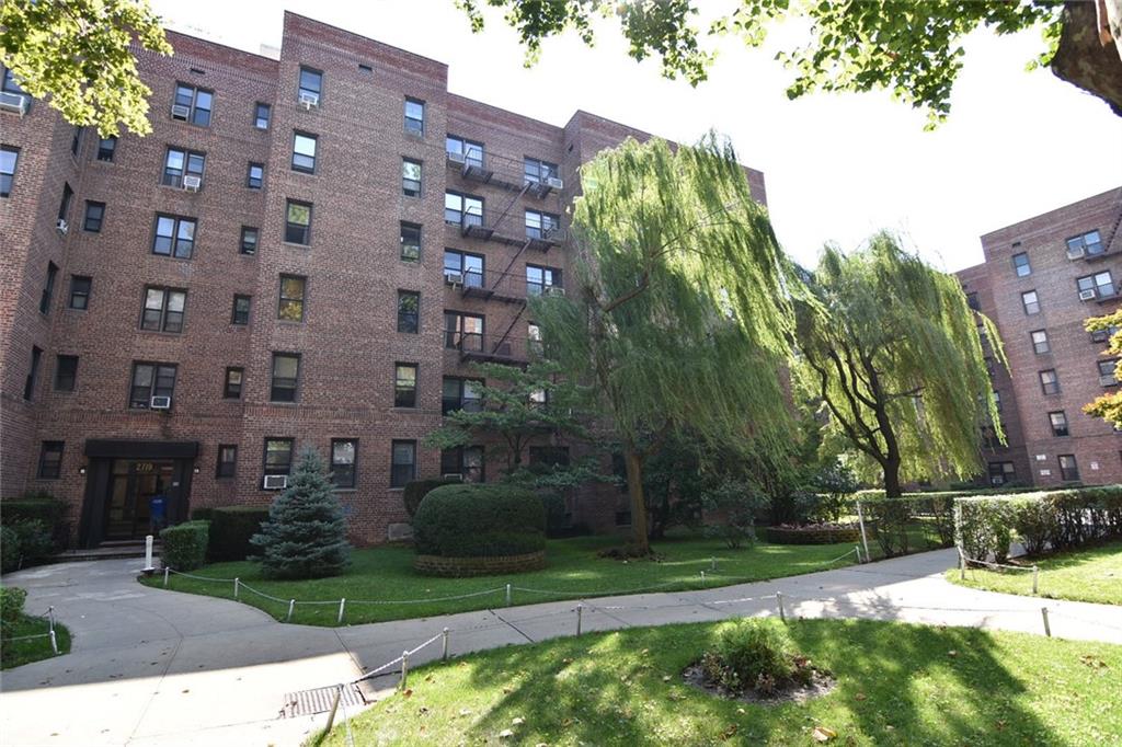 2719 East 28th Street Sheepshead Bay Brooklyn NY 11235