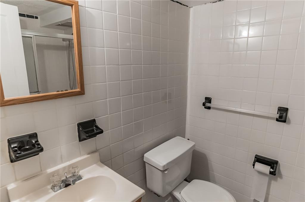 925 East 100th Street Canarsie Brooklyn NY 11236