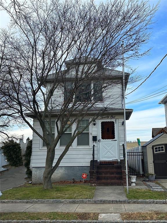 21 Clark Place Westerleigh Staten Island, NY 10302
