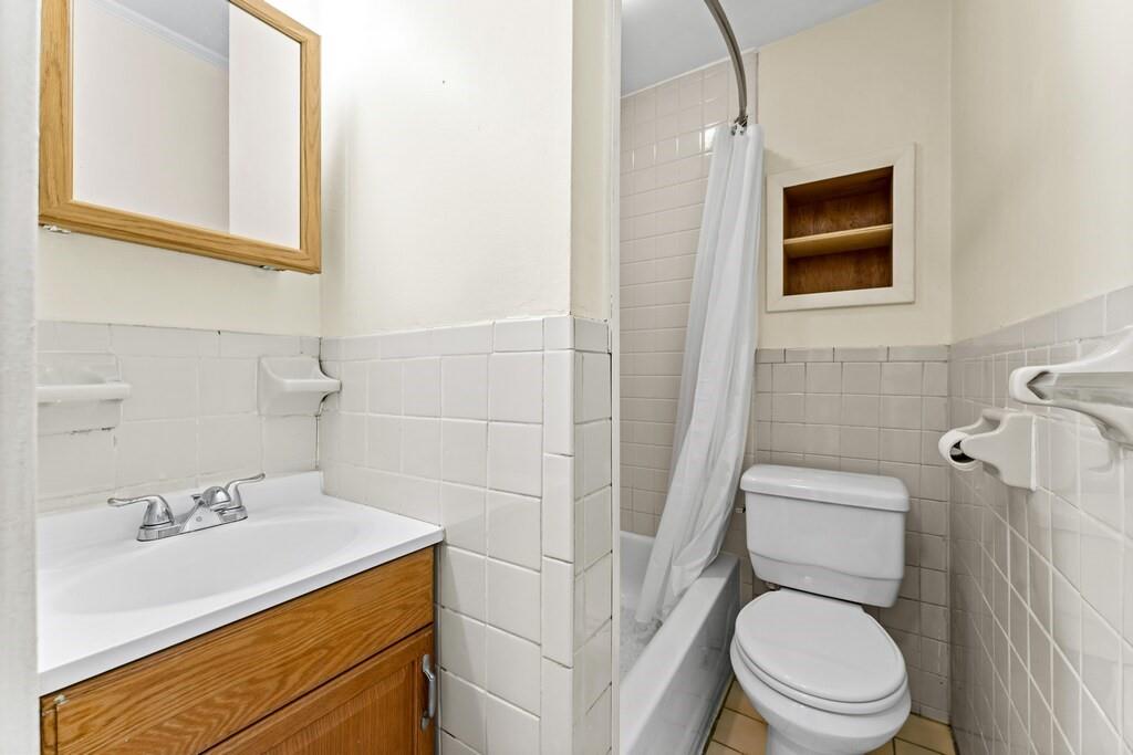 225 Monitor Street Greenpoint Brooklyn NY 11222