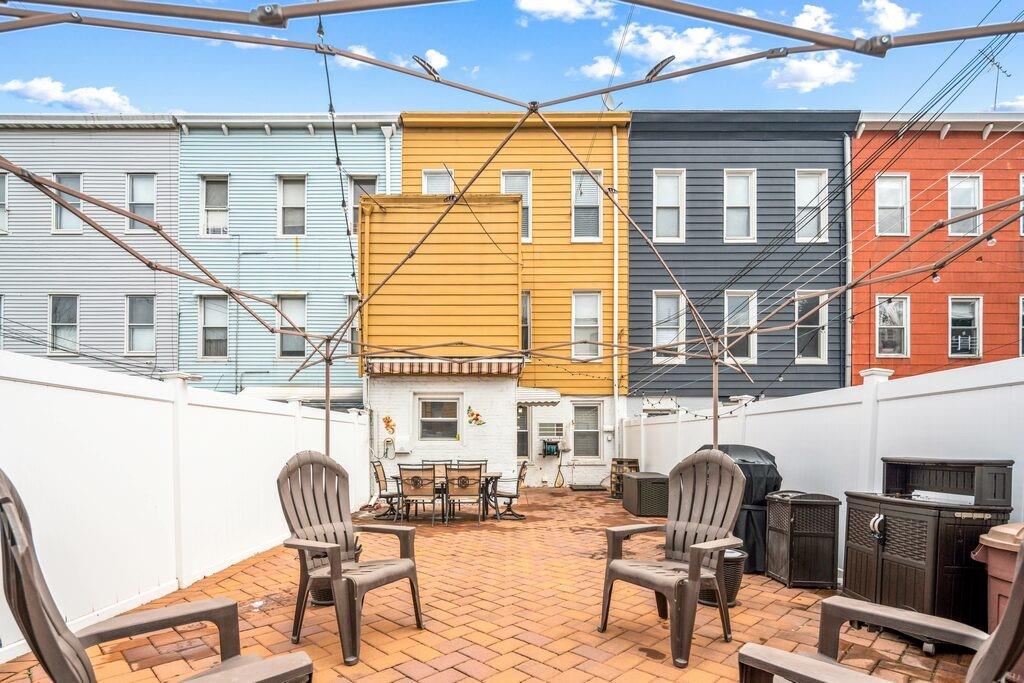 225 Monitor Street Greenpoint Brooklyn NY 11222