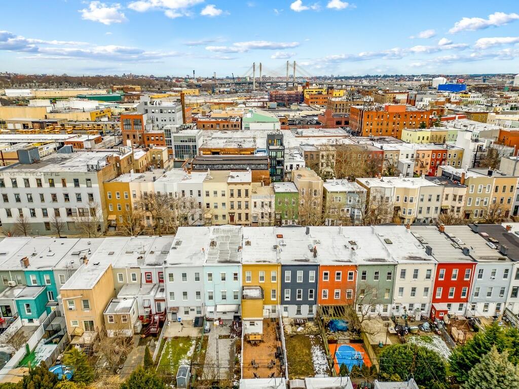 225 Monitor Street Greenpoint Brooklyn NY 11222