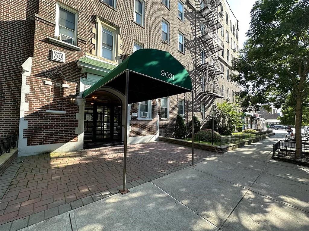 9031 Fort Hamilton Parkway Bay Ridge Brooklyn NY 11209