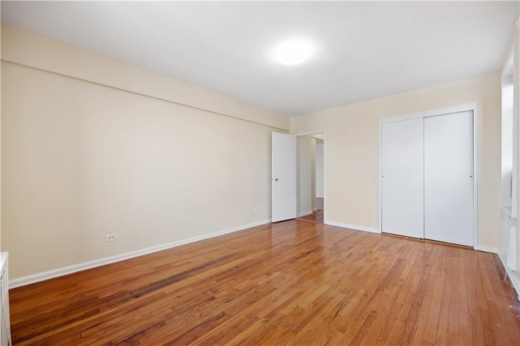 2620 Ocean Parkway Gravesend Brooklyn NY 11235