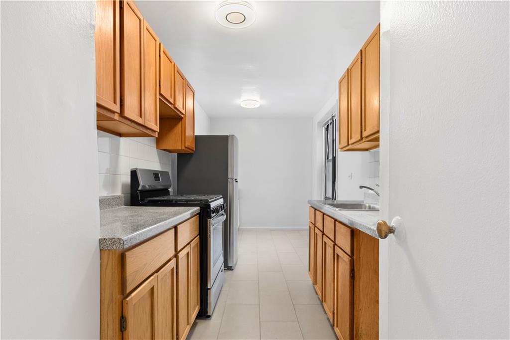 2620 Ocean Parkway Gravesend Brooklyn NY 11235