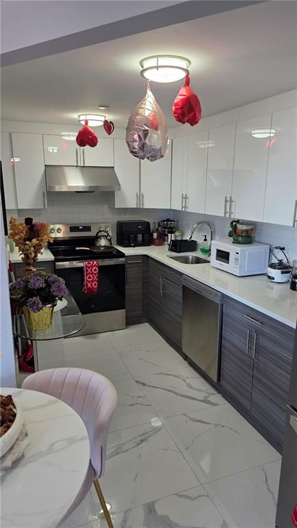70-09 45th Avenue Woodside Queens NY 11377