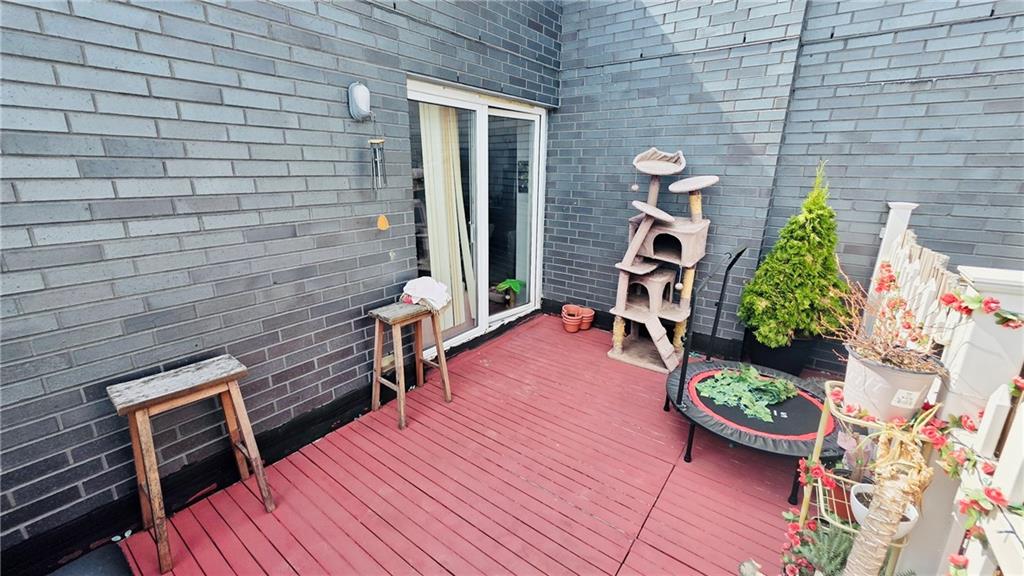 70-09 45th Avenue Woodside Queens NY 11377