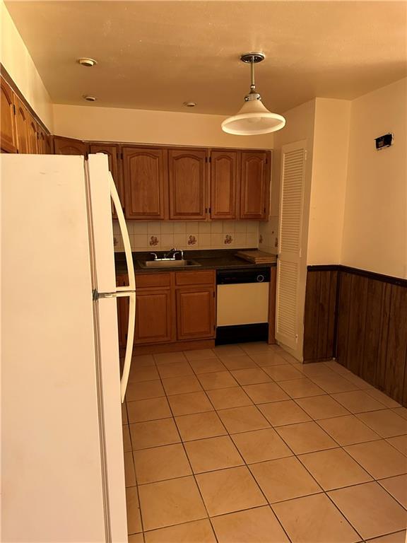 49 Paerdegat 4th Street Canarsie Brooklyn NY 11236