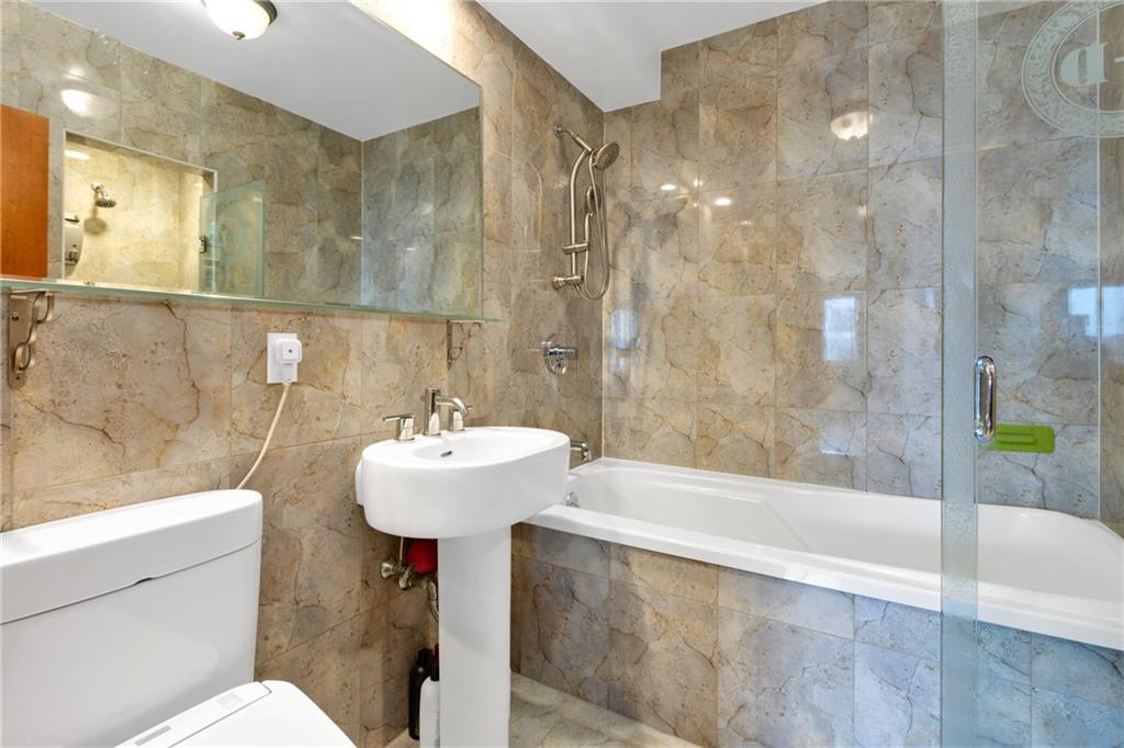 2617 East 17th Street Sheepshead Bay Brooklyn NY 11235