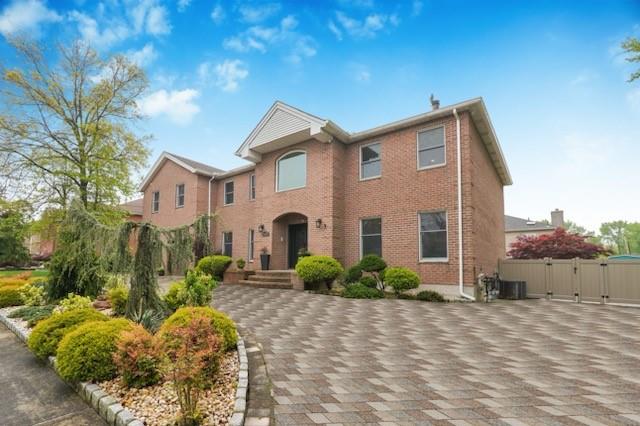 412 Albourne Avenue Prince's Bay Staten Island NY 10309