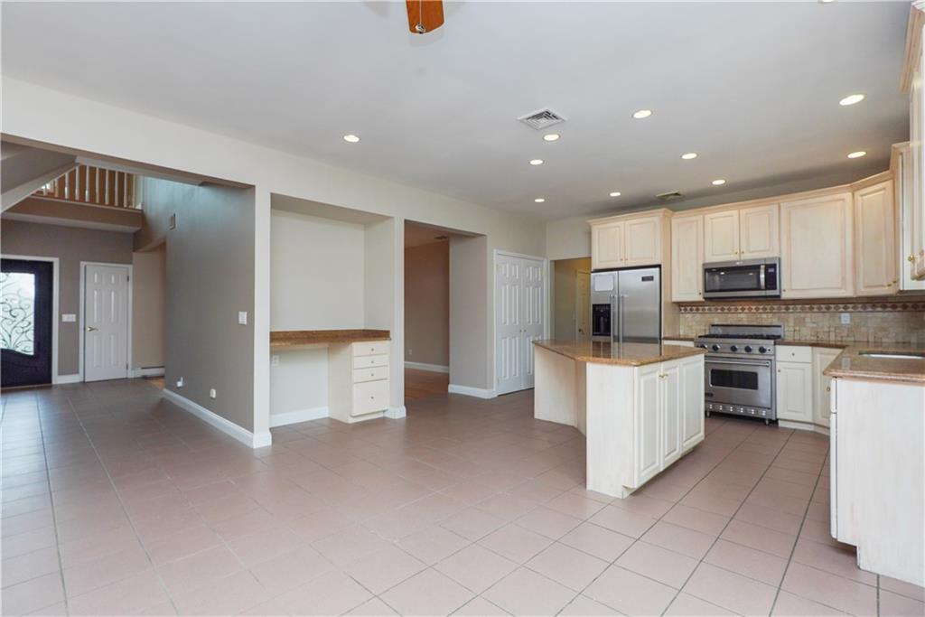 412 Albourne Avenue Prince's Bay Staten Island NY 10309