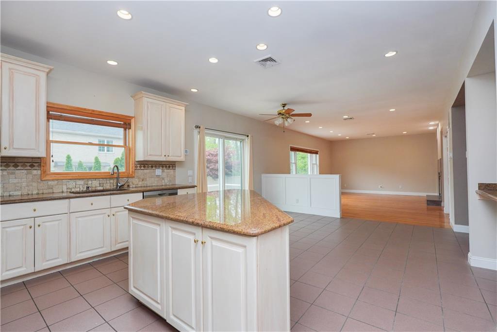 412 Albourne Avenue Prince's Bay Staten Island NY 10309