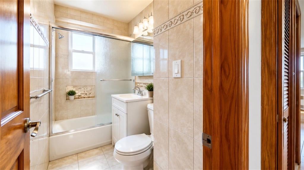 35 Seacoast Terrace Brighton Beach Brooklyn NY 11235