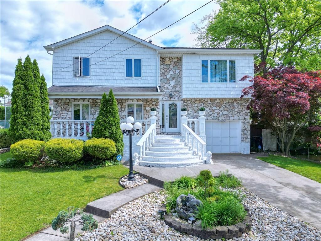 158 Weaver Street Annadale Staten Island NY 10312