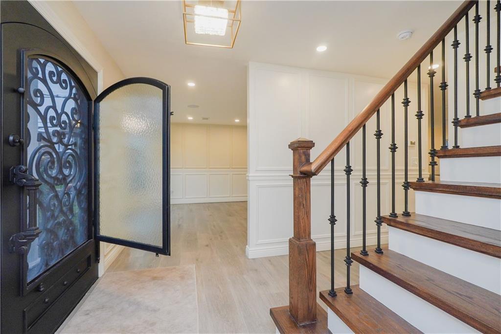 8 Parkwood Avenue Prince's Bay Staten Island NY 10309