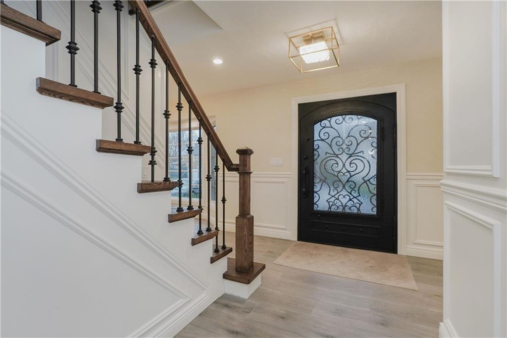8 Parkwood Avenue Prince's Bay Staten Island NY 10309