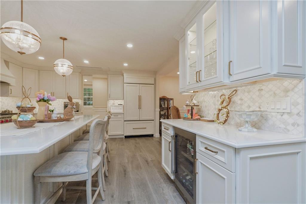 8 Parkwood Avenue Prince's Bay Staten Island NY 10309