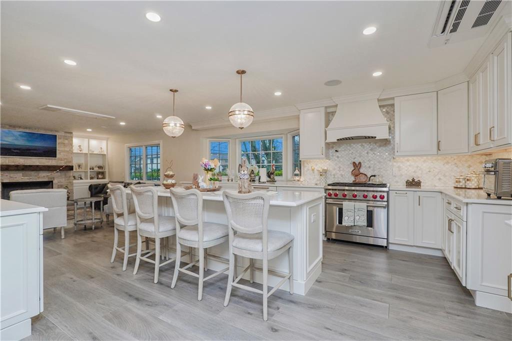 8 Parkwood Avenue Prince's Bay Staten Island NY 10309