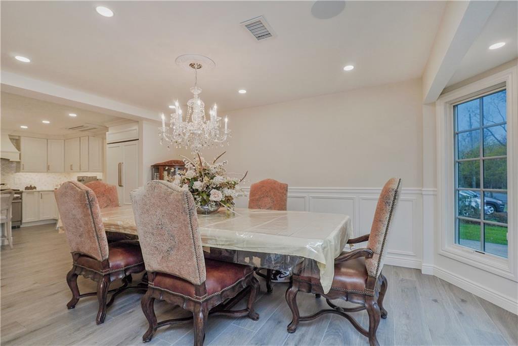 8 Parkwood Avenue Prince's Bay Staten Island NY 10309