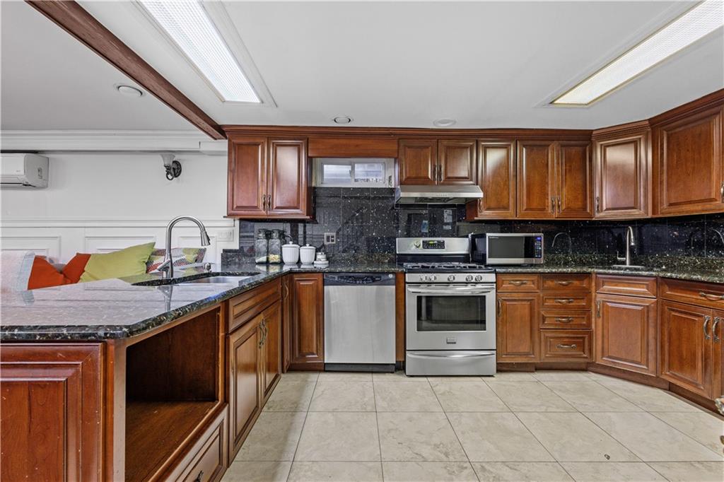 7724 Colonial Road Bay Ridge Brooklyn NY 11209