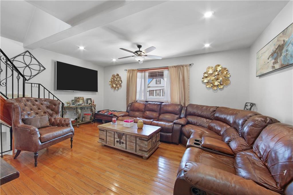 98 Bay 10th Street Dyker Heights Brooklyn NY 11228