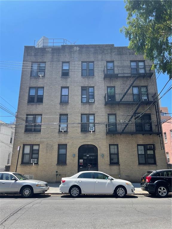 946 59th Street Sunset Park Brooklyn NY 11219