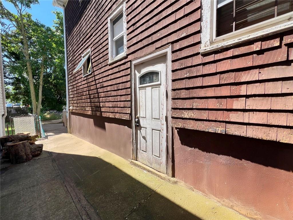 82 Maryland Avenue Rosebank Staten Island NY 10305