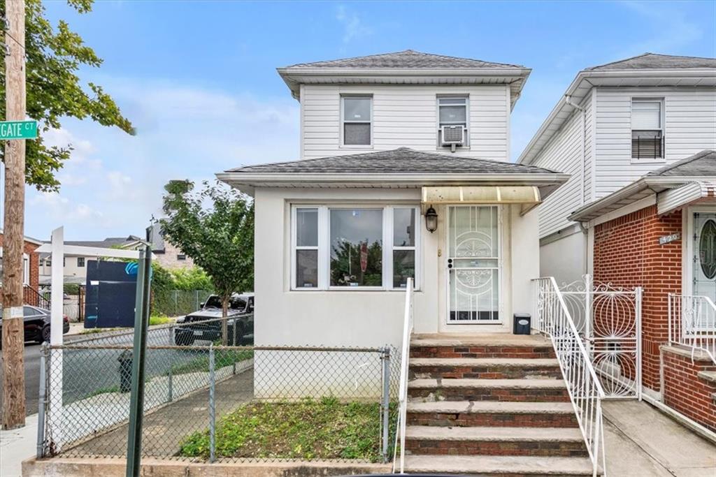 424 Applegate Court Gravesend Brooklyn NY 11223