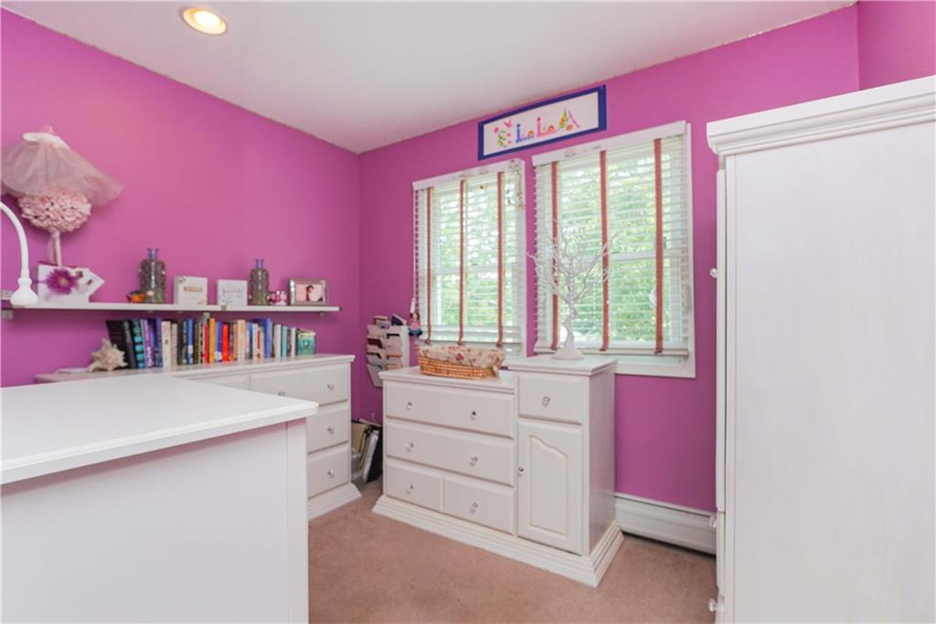 364 Peter Avenue Oakwood Staten Island NY 10306