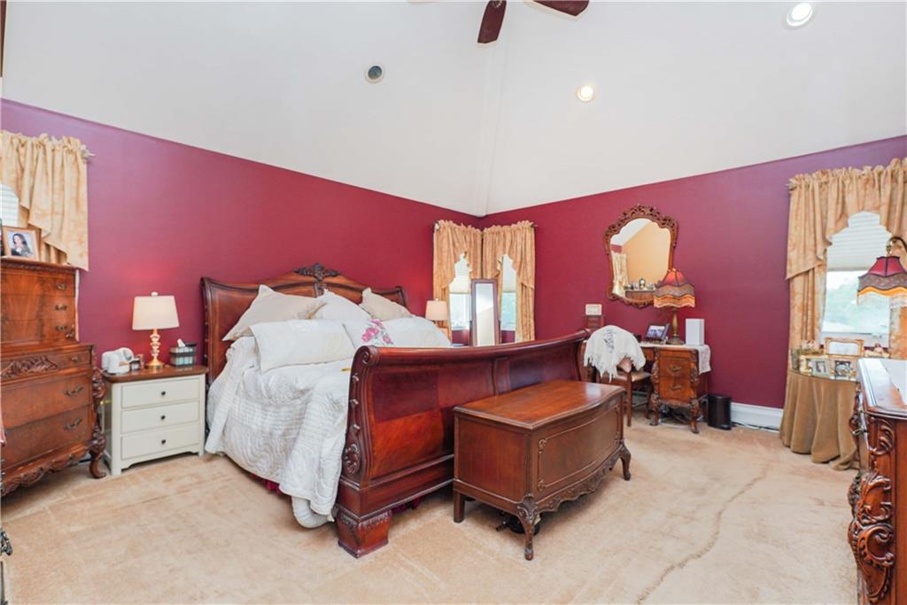 364 Peter Avenue Oakwood Staten Island NY 10306