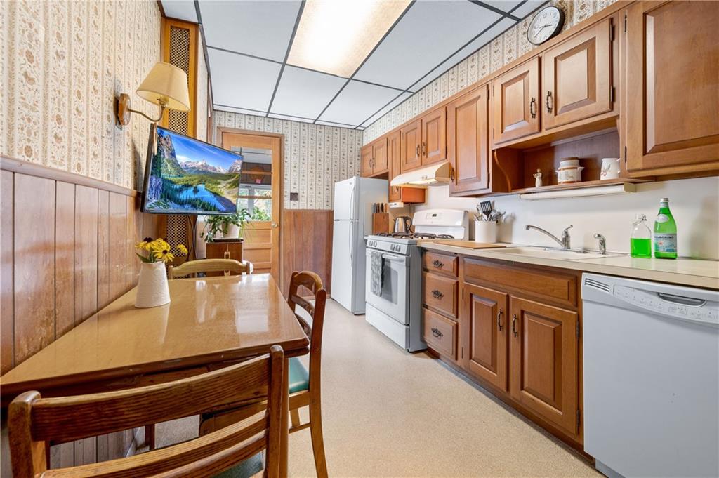 476 72nd Street Bay Ridge Brooklyn NY 11209