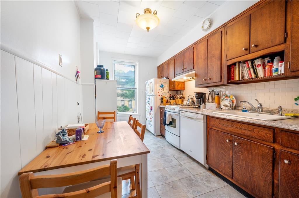 476 72nd Street Bay Ridge Brooklyn NY 11209