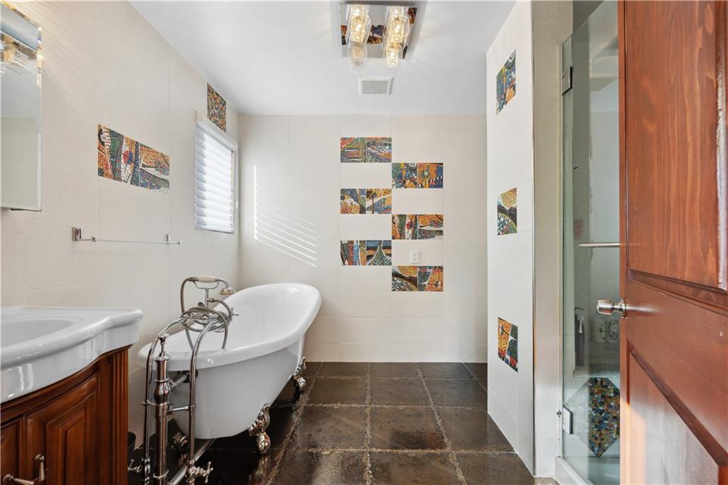 316 Liberty Avenue Dongan Hills Staten Island NY 10305