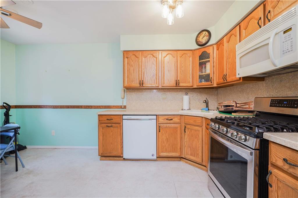78 McDivitt Avenue New Springville New York NY 10314