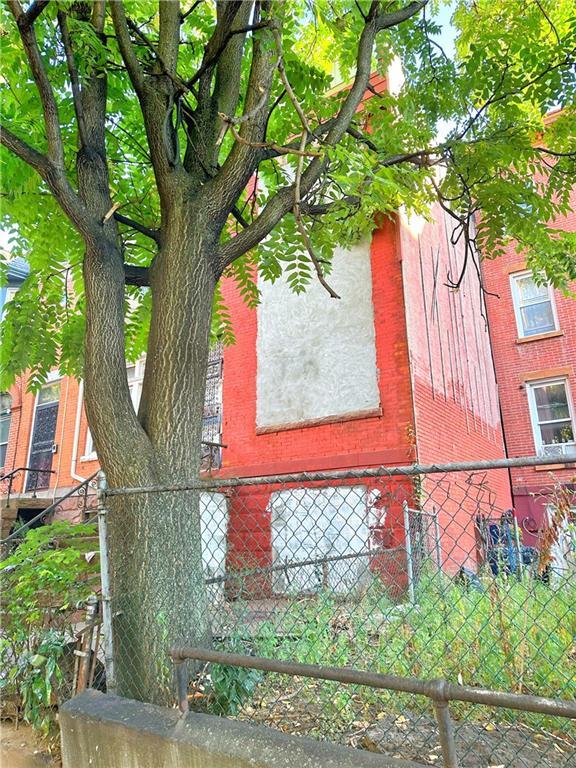 1360 Bergen Street Crown Heights Brooklyn NY 11213