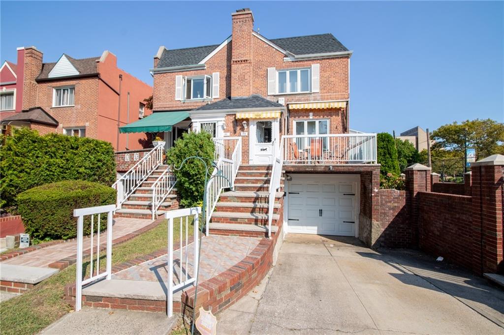 193 Pembroke Street Manhattan Beach Brooklyn NY 11235