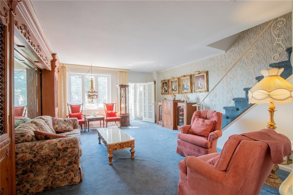 193 Pembroke Street Manhattan Beach Brooklyn NY 11235