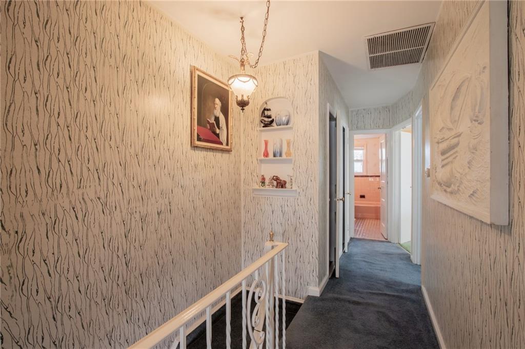 193 Pembroke Street Manhattan Beach Brooklyn NY 11235