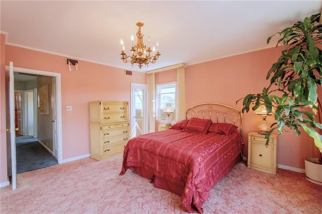 193 Pembroke Street Manhattan Beach Brooklyn NY 11235