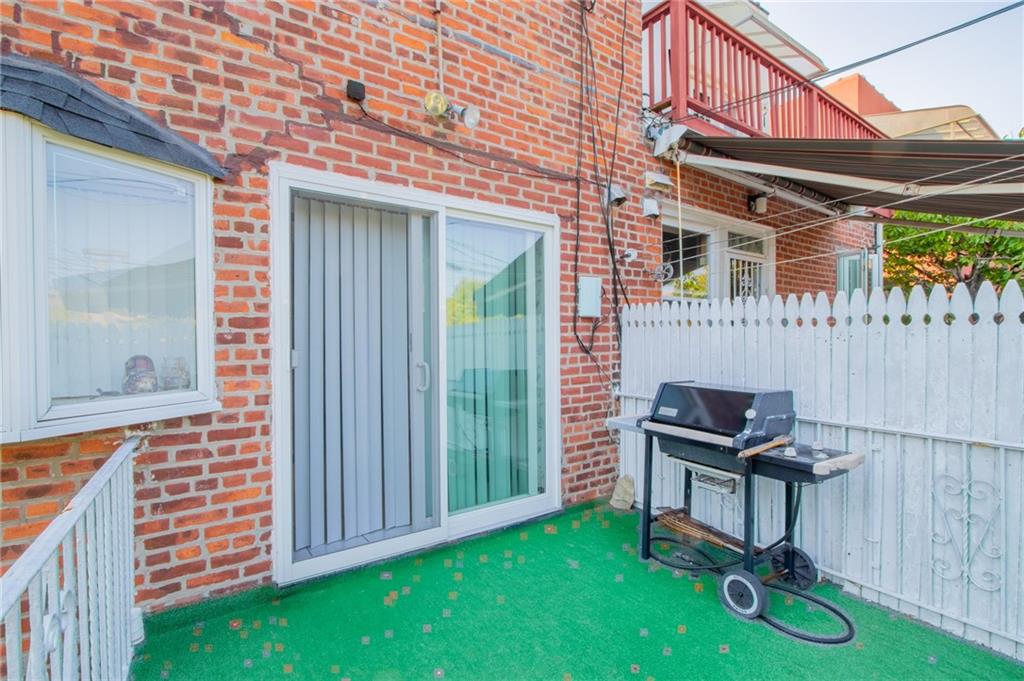193 Pembroke Street Manhattan Beach Brooklyn NY 11235