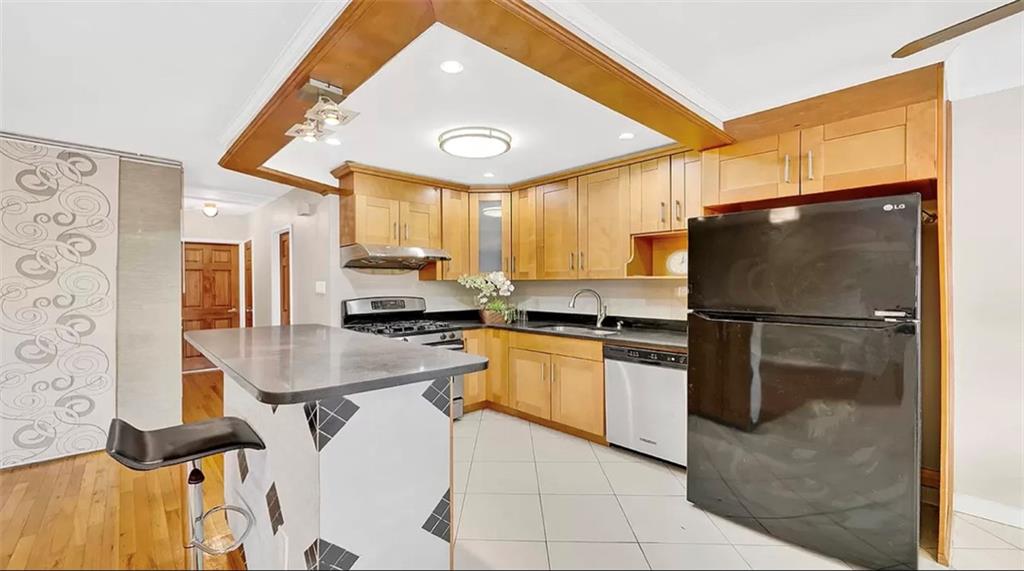 119 Bay 41st Street Bensonhurst Brooklyn NY 11214