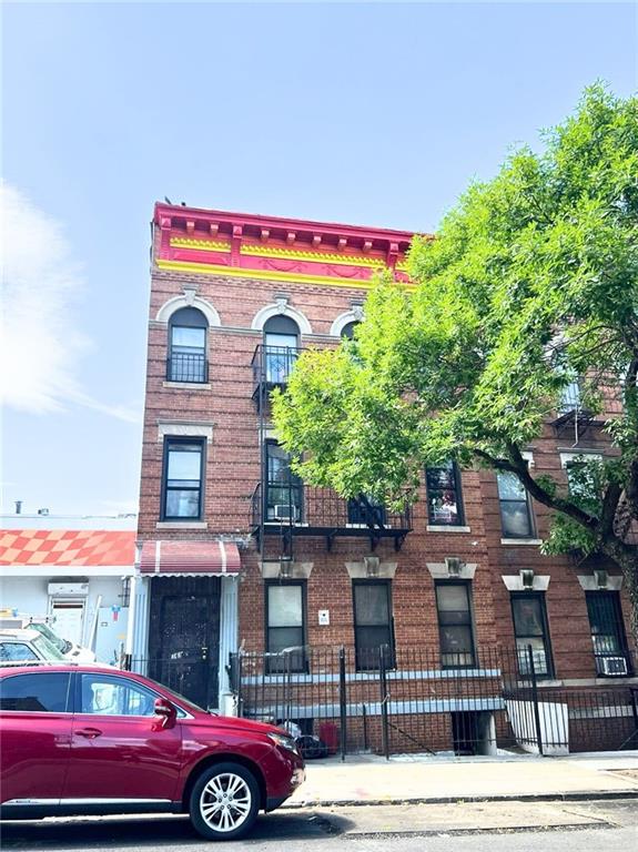 368 61st Street Sunset Park Brooklyn NY 11220