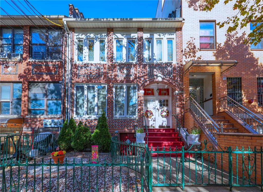 863 54th Street Sunset Park Brooklyn NY 11220